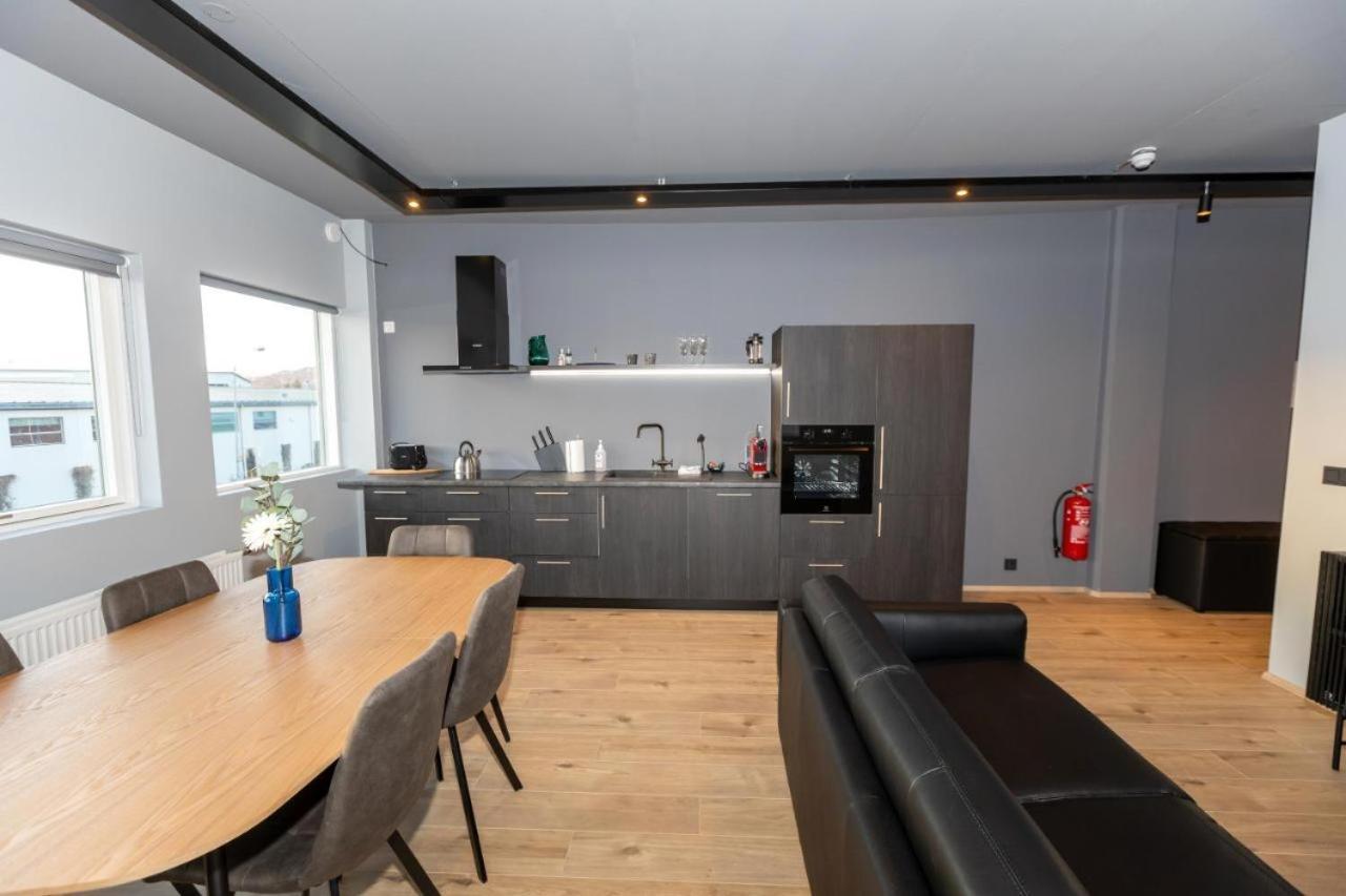 Luxury Loft Apartment Акурейрі Екстер'єр фото